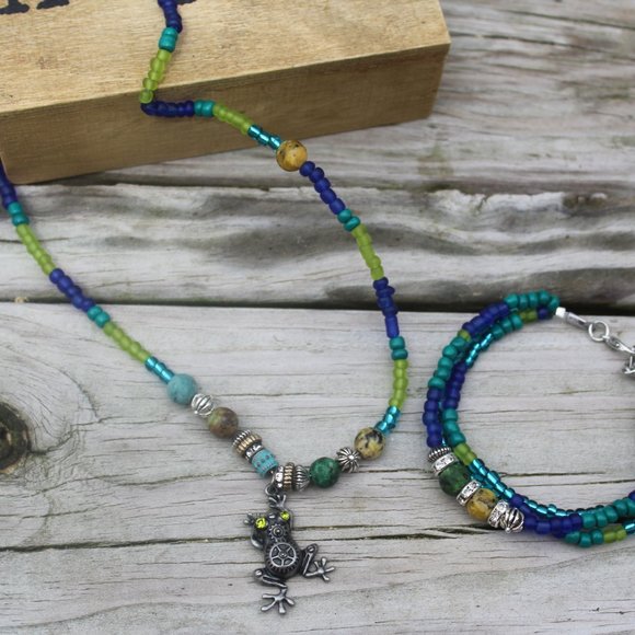 BOHO Peace Frog Necklace Bracelet Set Hand Made Be - Picture 2 of 3